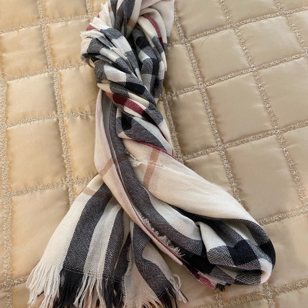 Burberry Vintage Scarf